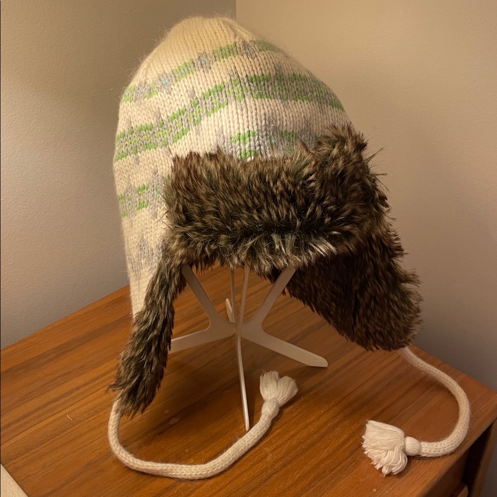 Aero Women’s Super Cozy Fleece Lined Hat